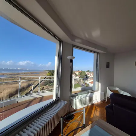 4 Pers Lumineux, Face Avec Parking - Fr-1-364-185 Apartment
