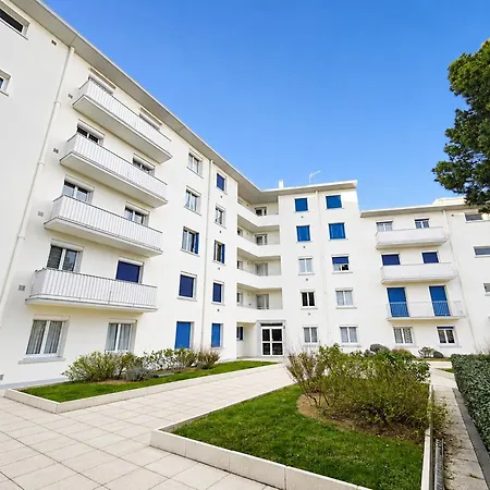 4 Pers Lumineux, Face Avec Parking - Fr-1-364-185
